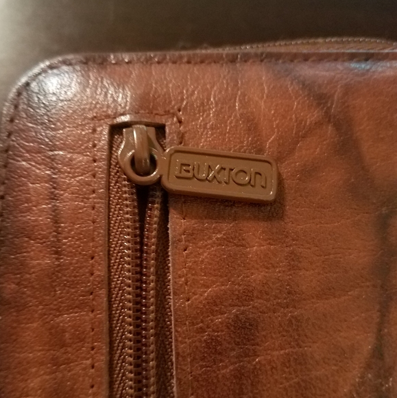 Vintage Buxton Wallet - Picture 8 of 16